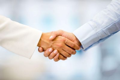 Picture of Schedule a Phone Consultation with an Entertainment Agent